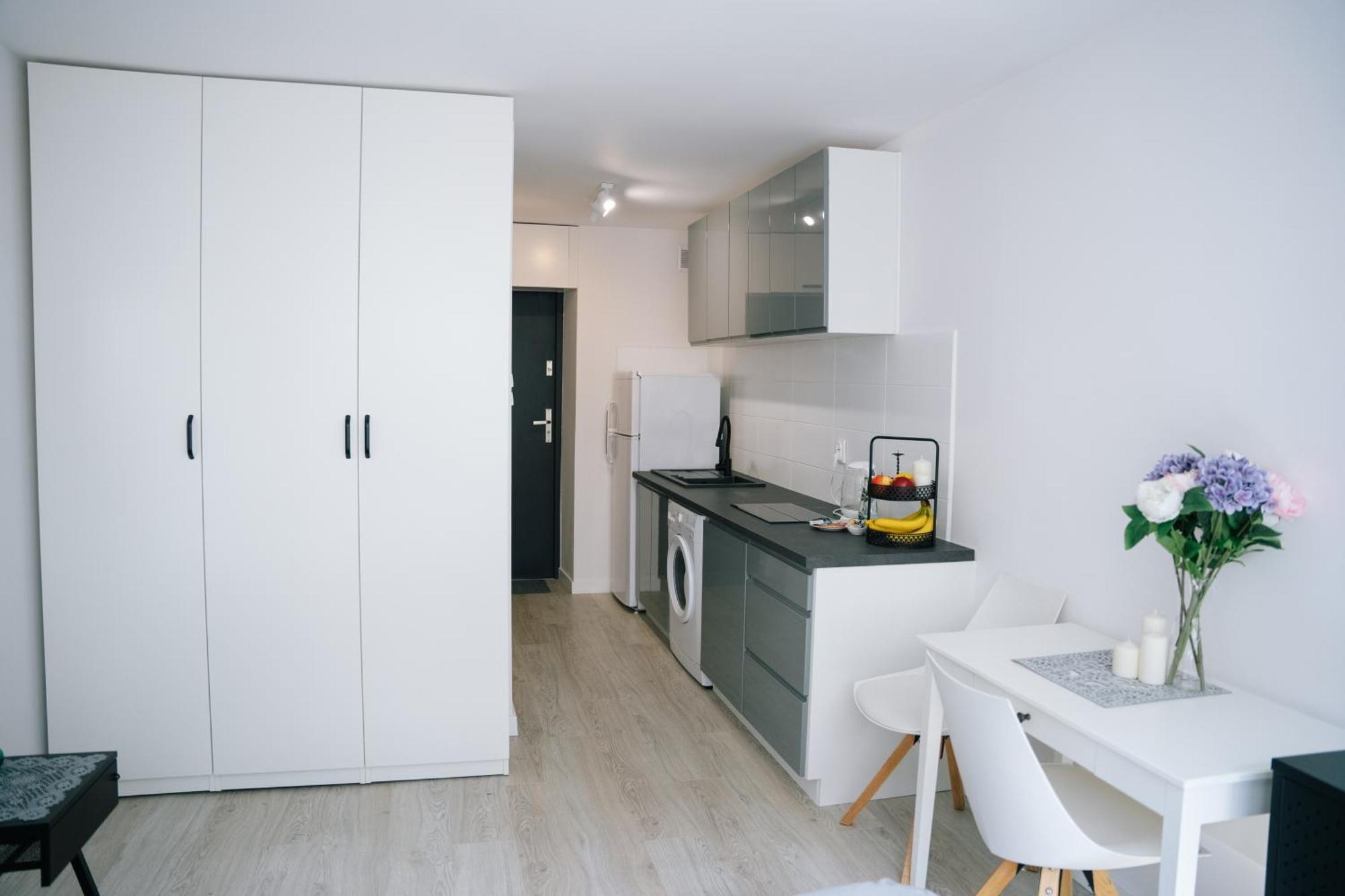 Warsaw Downtown Studio - Top Location, Metro Nearby - By Rentujemy Exterior photo